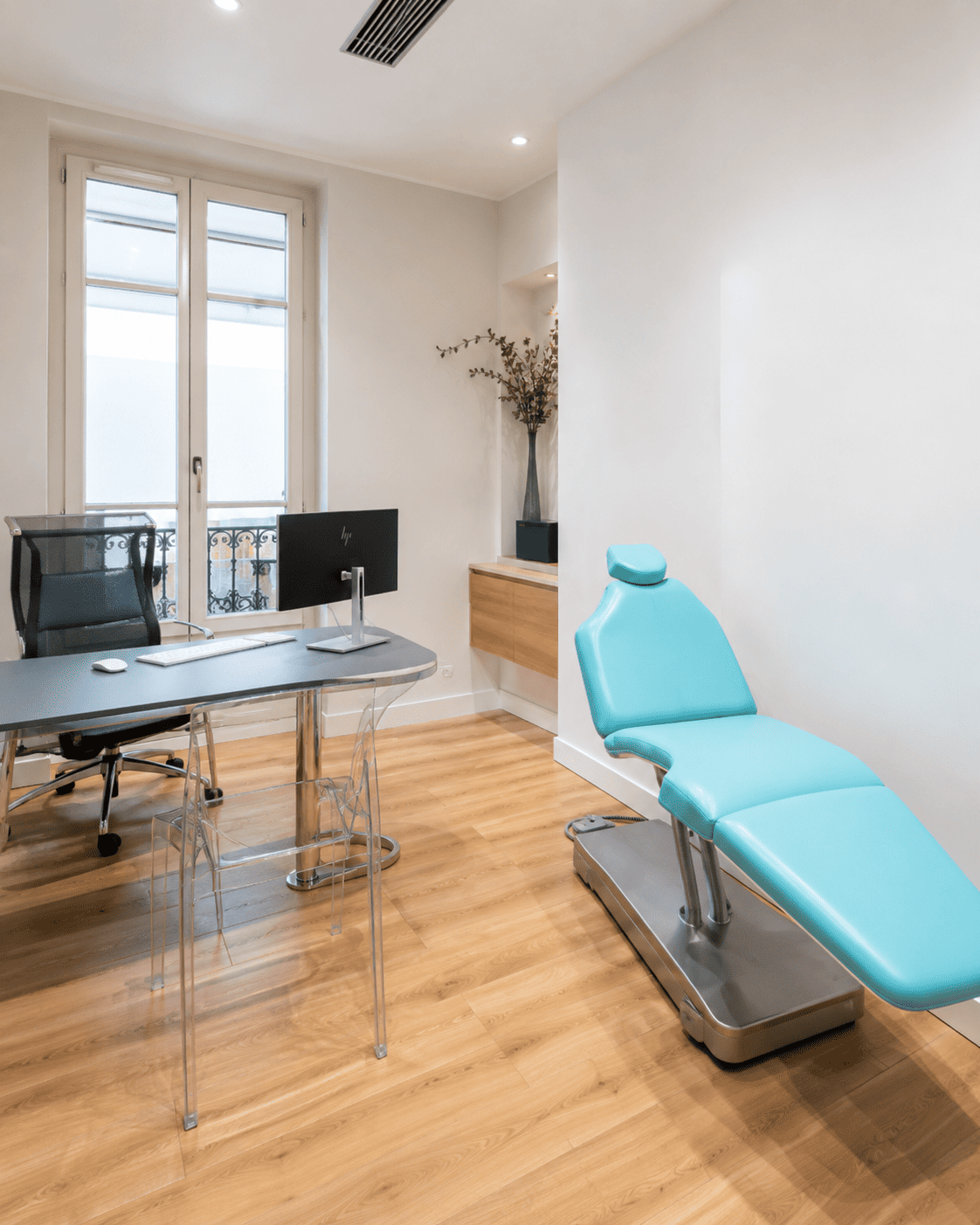 Salle de soins lumineuse